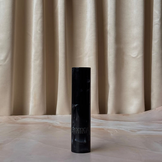 AMBER ROSE OUD